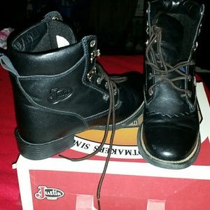 Womens black justin calf lace up boots.